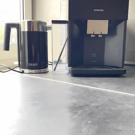 아파트 Four 부퍼탈